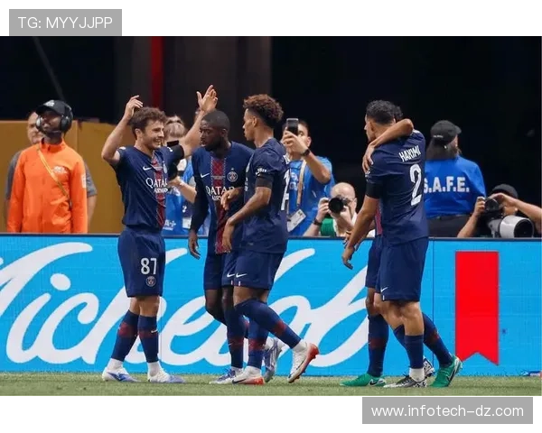 乌加特:巴黎防守体系的关键与不可替代性分析 乌加特:巴黎防守体系的关键与不可替代性分析